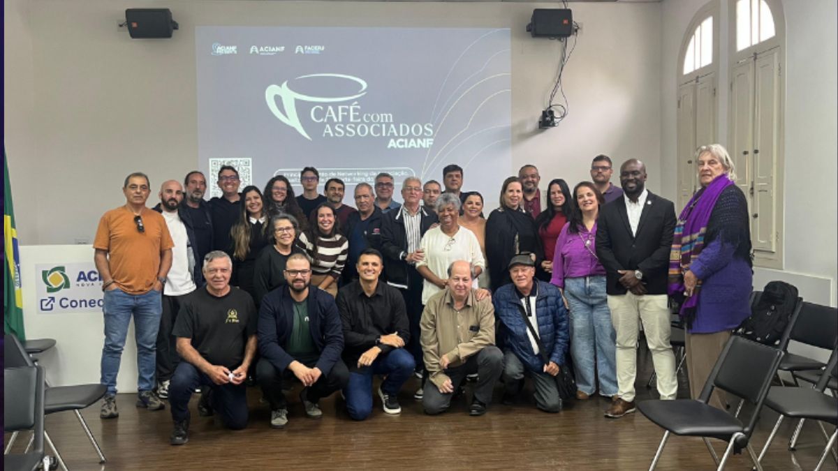 Café com Associados: estratégias para transformar redes sociais em vendas
