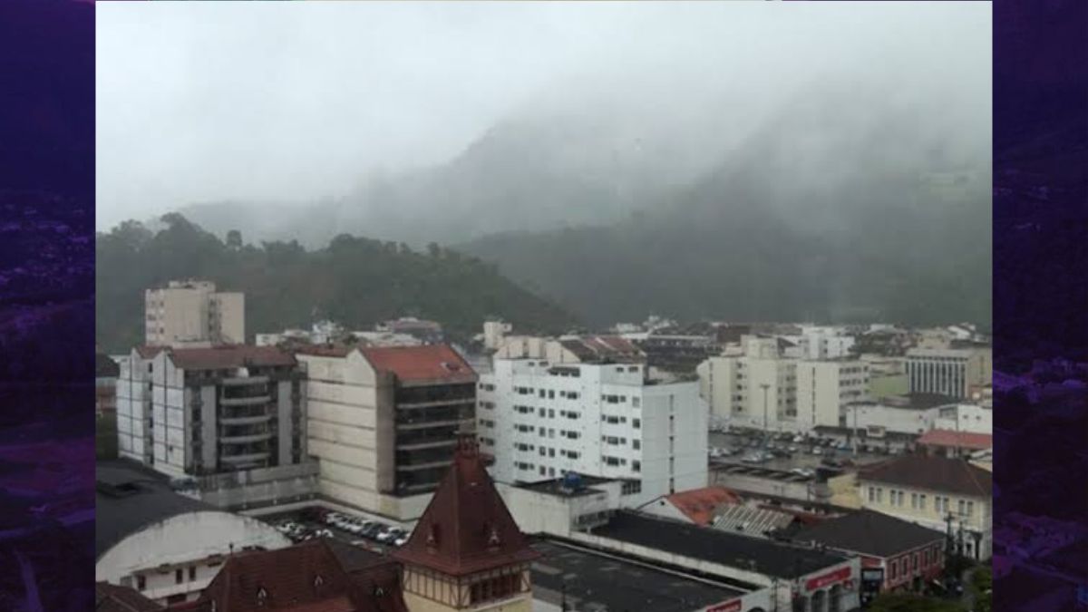Rio de Janeiro tem alerta para chuva intensa e ventos de até 100 km/h