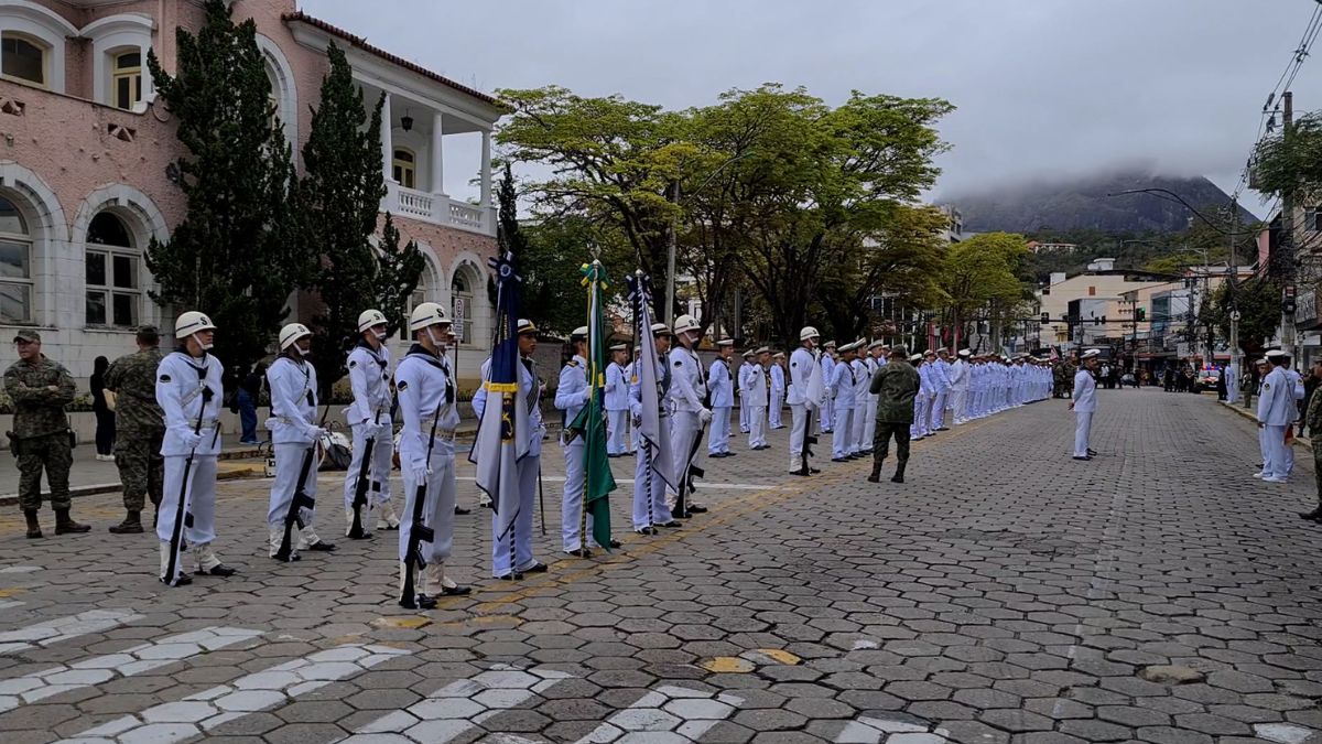 Desfile de 7 de Setembro altera trânsito no Centro de  Friburgo