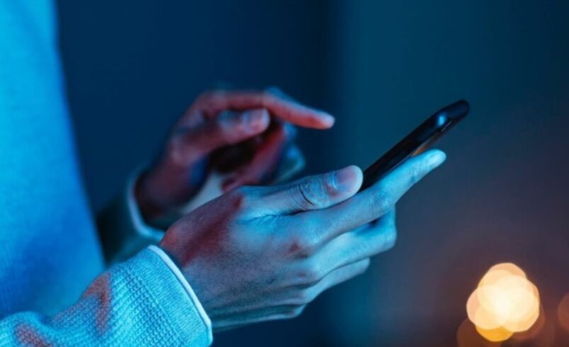 Golpe falsifica número de telefone para enganar vítimas Golpe falsifica número de telefone para enganar vítimas