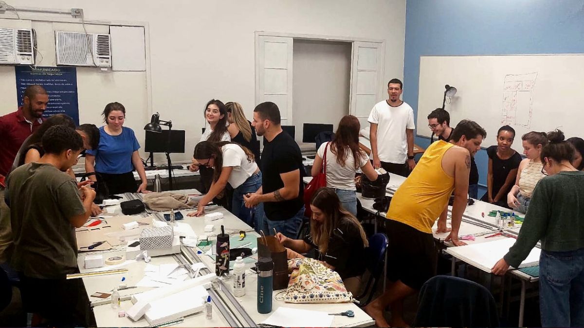 Alunos de Arquitetura da Estácio propõem soluções para reduzir riscos em Friburgo