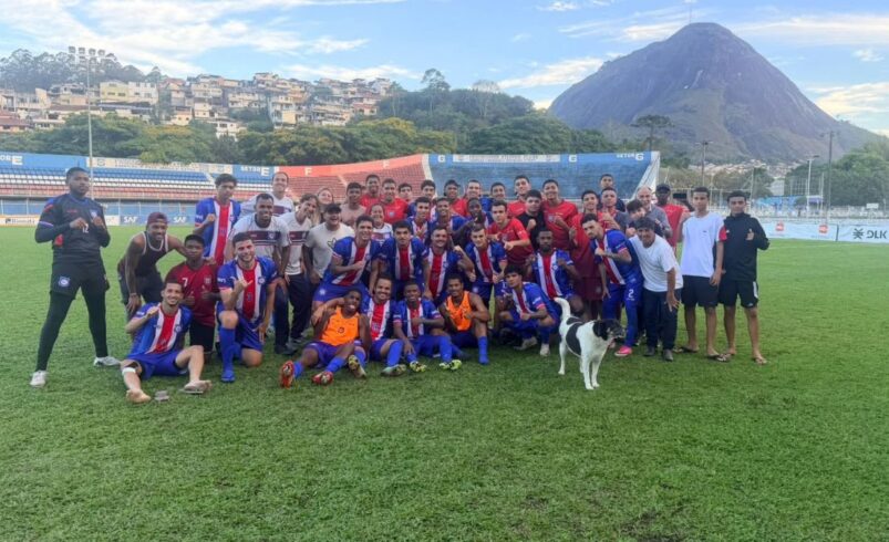 Friburguense vence mais uma e é líder isolado da série B2