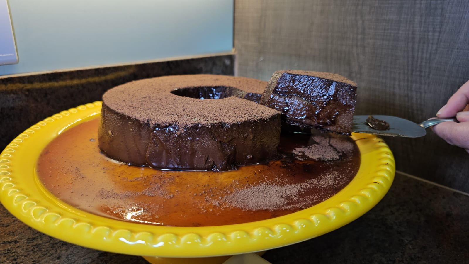 Pudim de Chocolate com Café: confira a receita